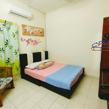 Hanaa Homestay Meru Ipoh Exteriör bild