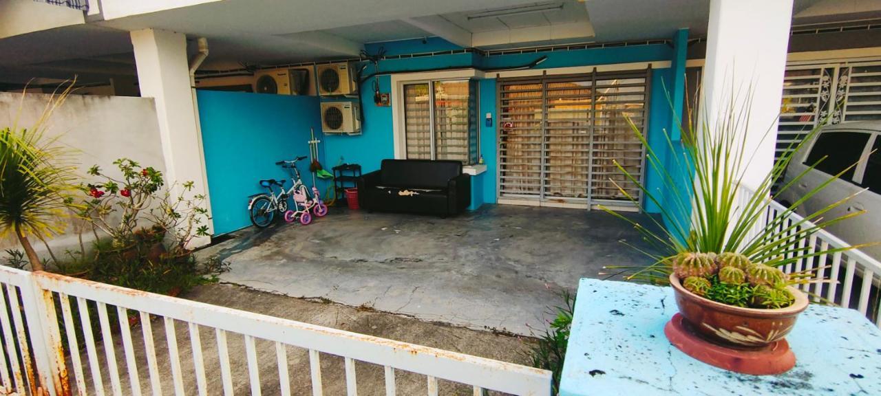 Hanaa Homestay Meru Ipoh Exteriör bild