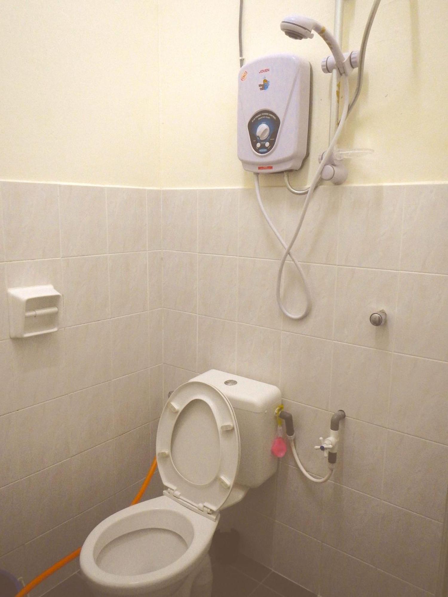 Hanaa Homestay Meru Ipoh Exteriör bild